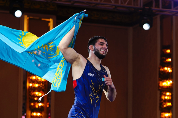 Қазақстан балуандары Вьетнамдағы Азия чемпионатында төртінші алтын медалін жеңіп алды