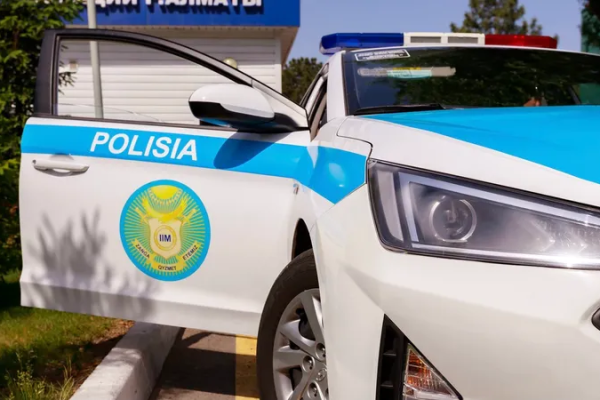 Ақтаудағы қайғылы оқиға: Полиция көлігі қағып кеткен бала көз жұмды