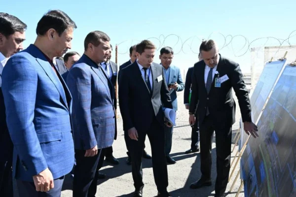 «Әкімдік қатаң бақылаңдар»: Нұрлыбек Нәлібаев Алматы әуежайының басшысына шүйлікті