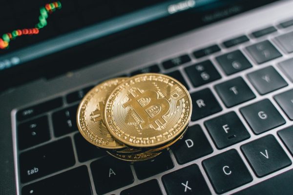 ҚМА есірткі сату қылмысына қатысы бар криптоәмиянды бұғаттап, 3 млн долларды тәркіледі
