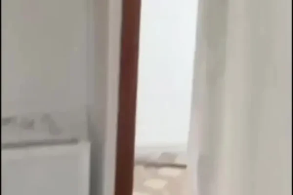Құлсарыда нөсер жауыннан кейін көпқабатты үйлердің пәтерлерін су басты